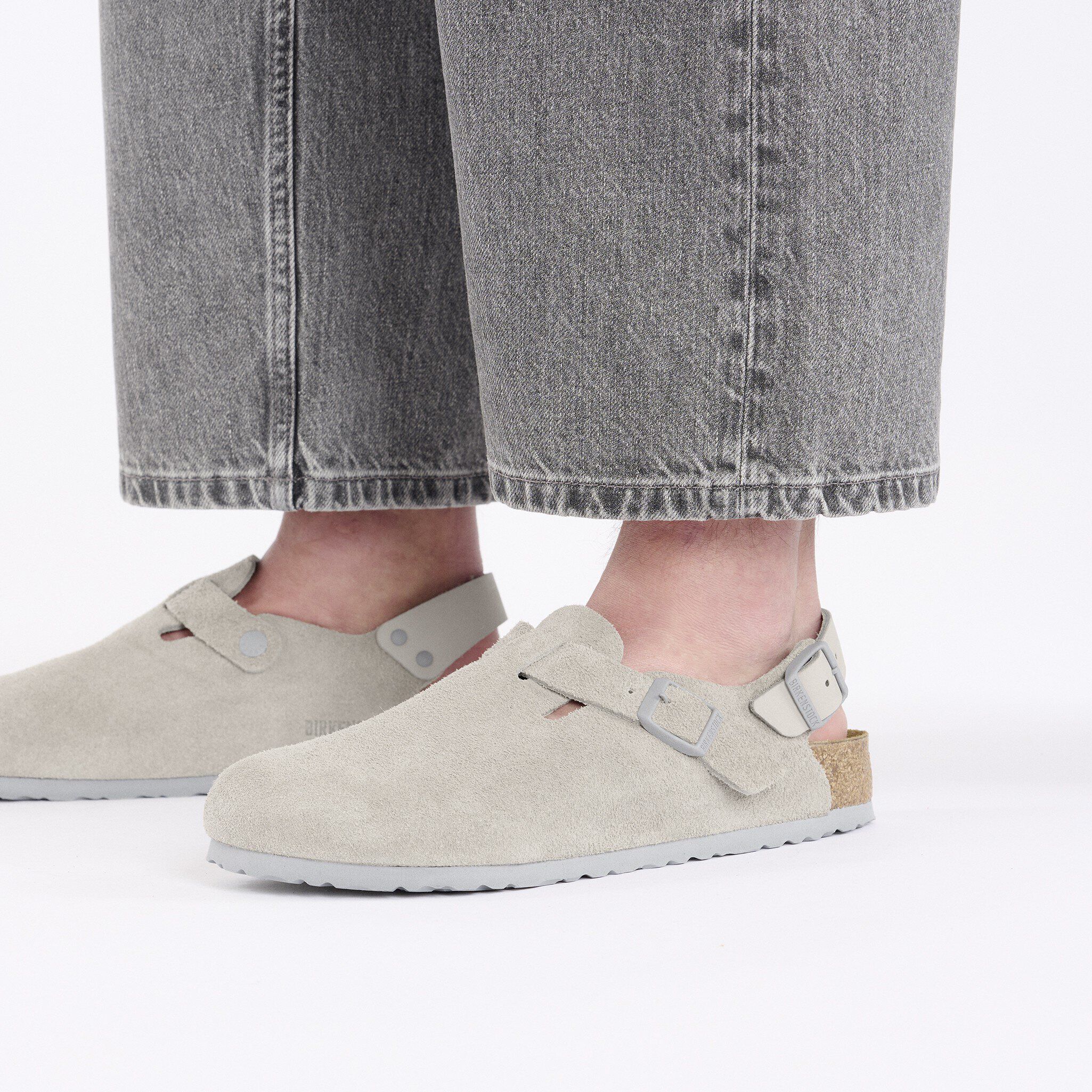 Sapato de Couro Suede Tokio